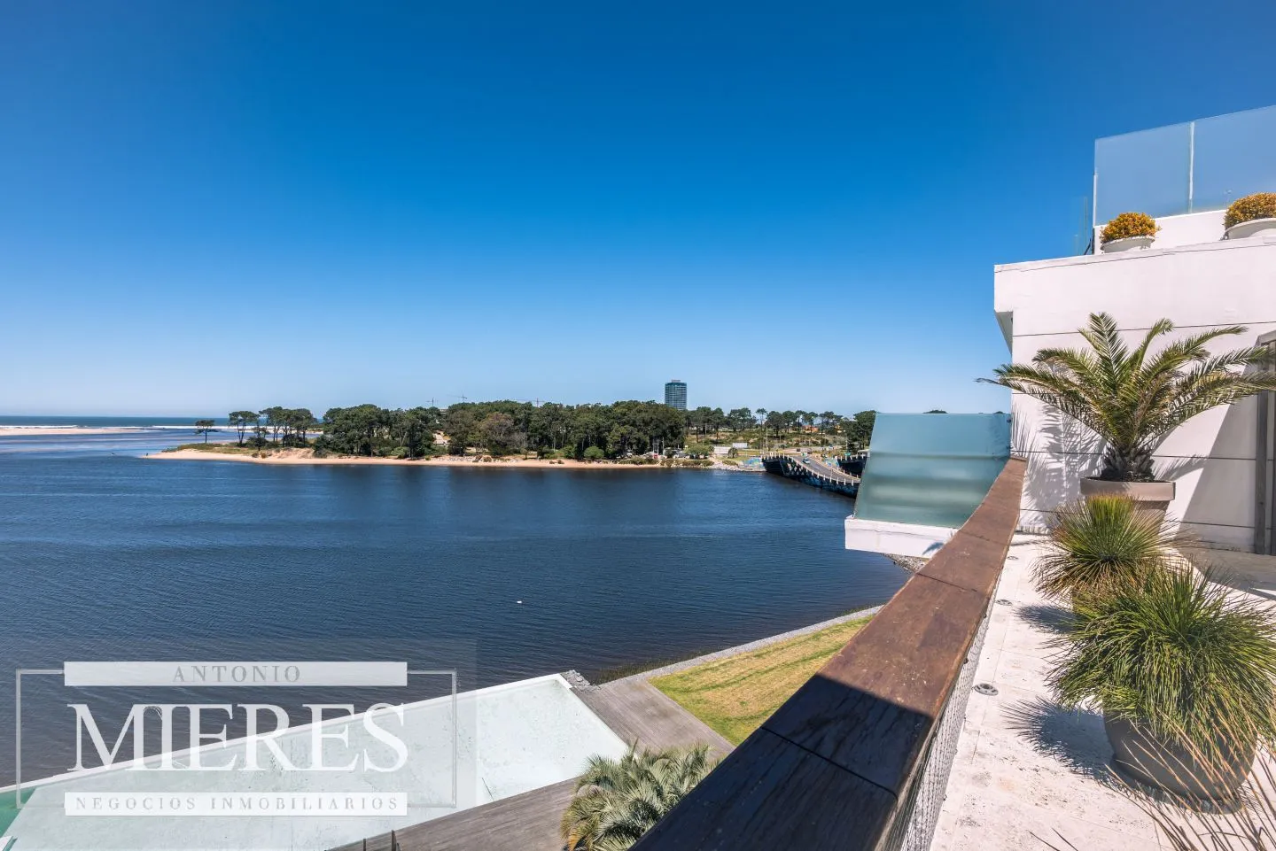 Venta Penthouse Ed Delamar La Barra 4 Dormitorios — foto 2