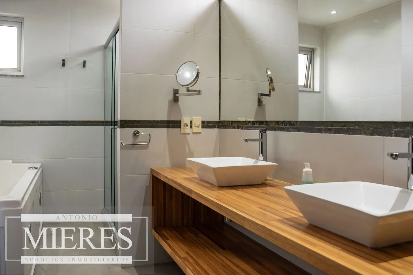 Venta casa 4 dormitorios- Playa Mansa — foto 17