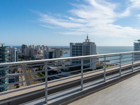 Venta Apartamento 3 dormitorios - Playa Mansa