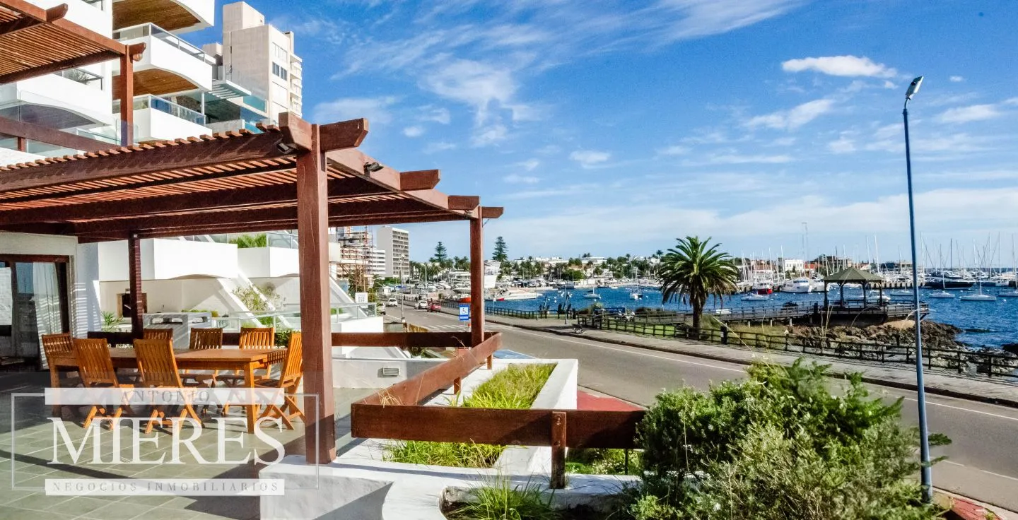 Venta apartamento 4 dormitorios- Puerto — foto 1