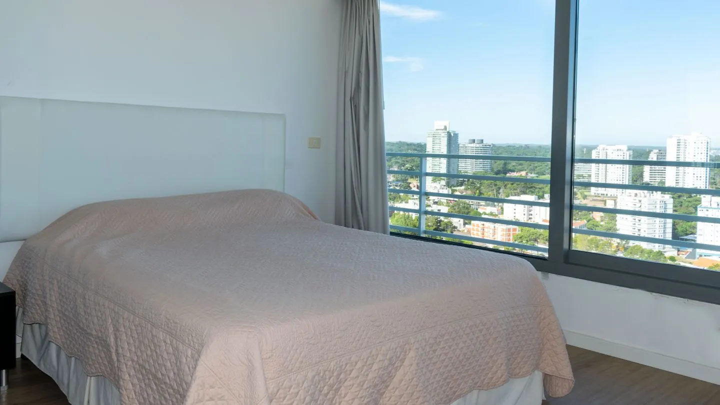 Venta Apartamento 3 dormitorios - Playa Mansa — foto 13