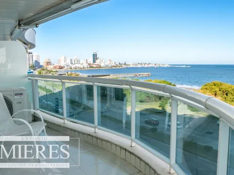 Venta de apartamento 3 dormitorios - Playa Mansa — foto 2