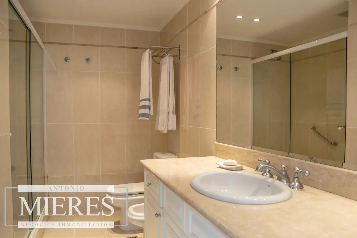 Venta de apartamento 3 dormitorios - Playa Mansa — foto 16