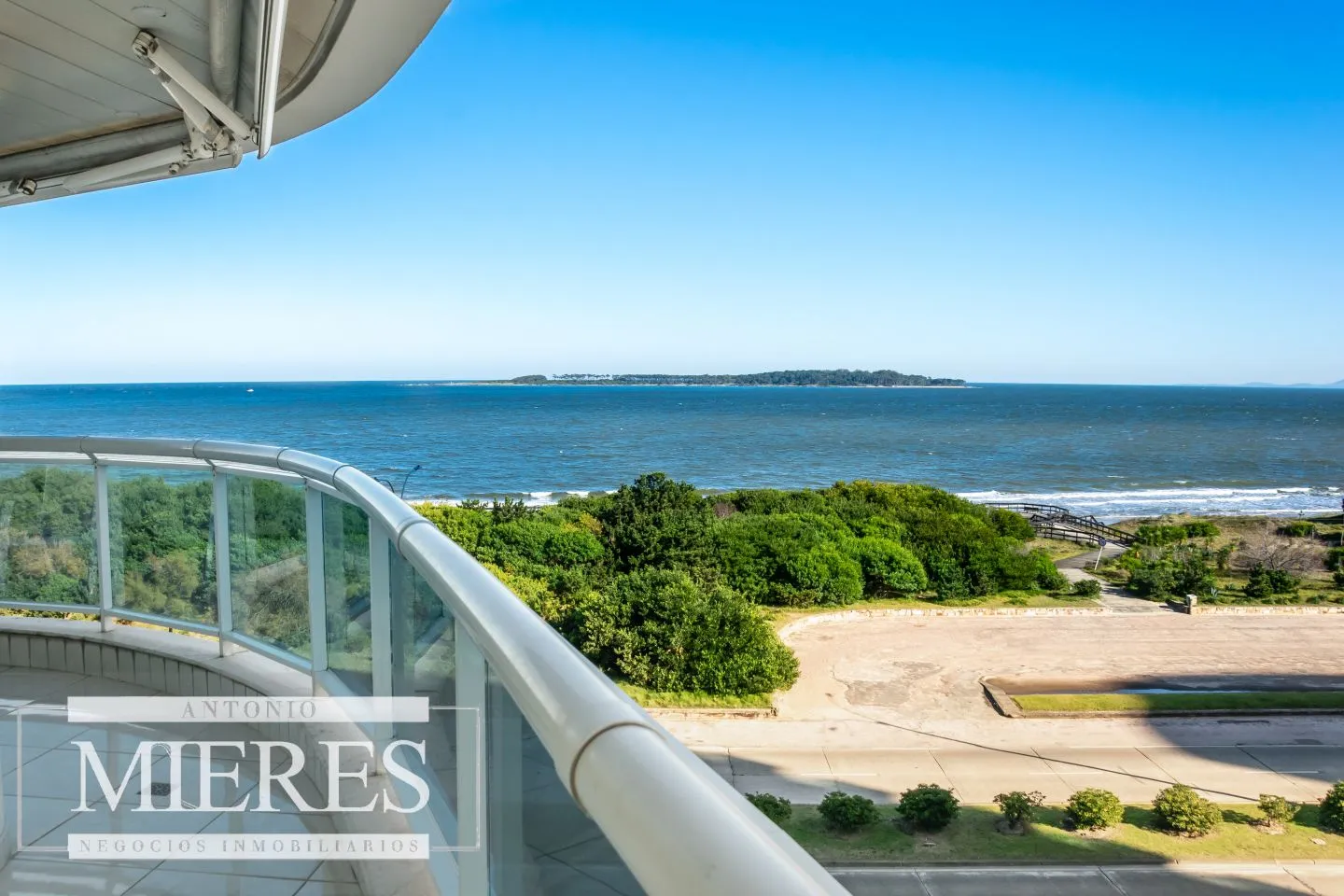Venta de apartamento 3 dormitorios - Playa Mansa — foto 27