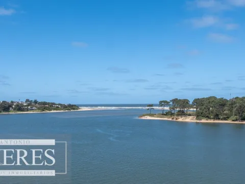 VENTA PENTHOUSE 4 DORMITORIOS LA BARRA PUNTA DEL ESTE — foto 4