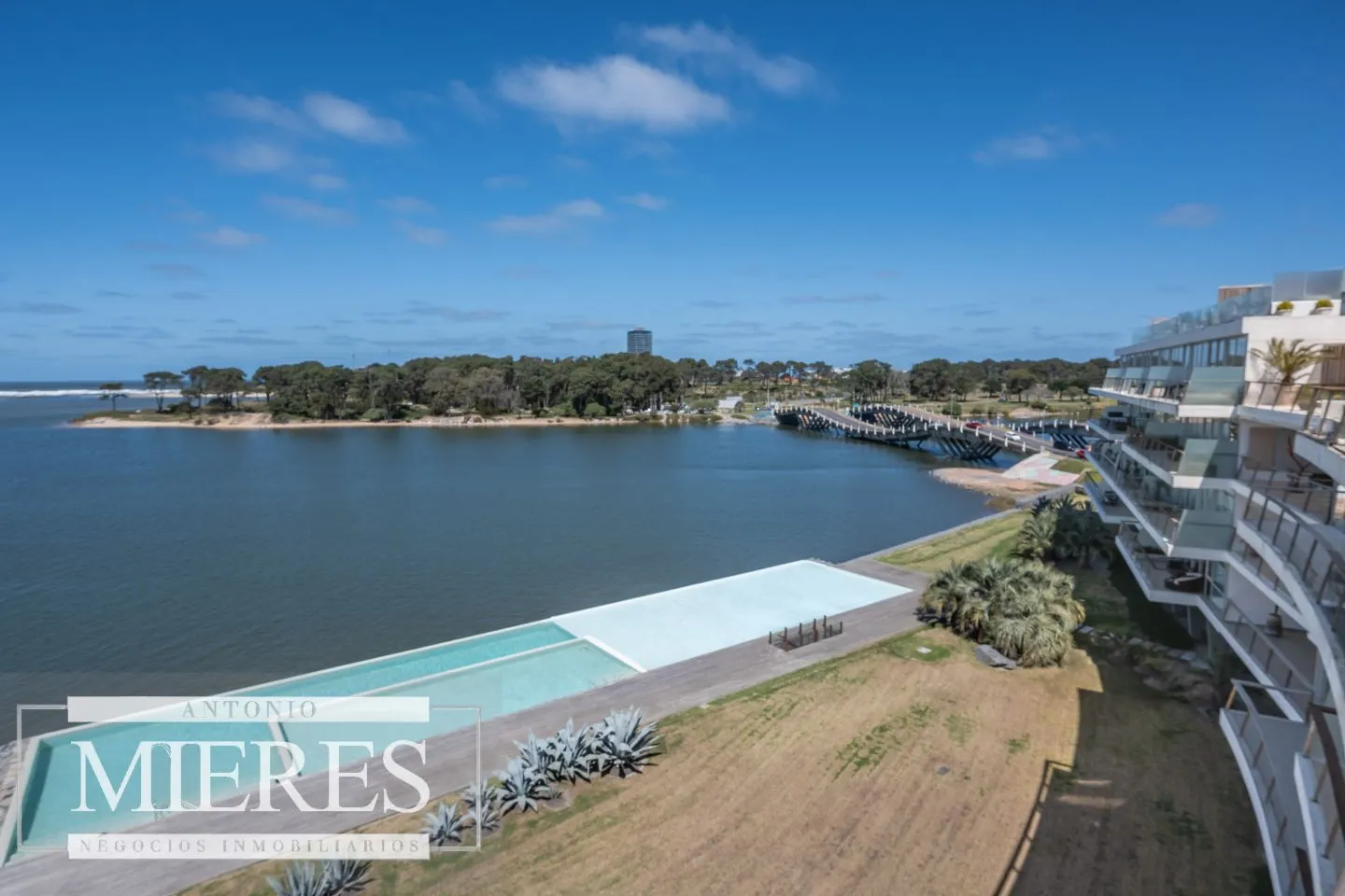 VENTA PENTHOUSE 4 DORMITORIOS LA BARRA PUNTA DEL ESTE — foto 6