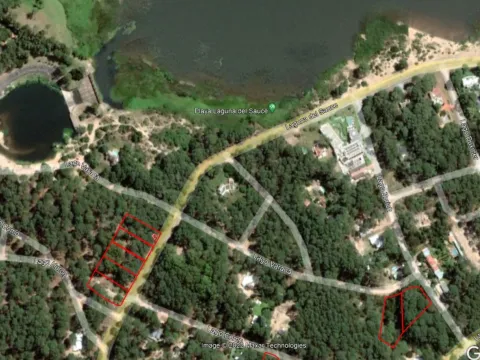 Venta lote en altura Club del Lago- Punta Ballena