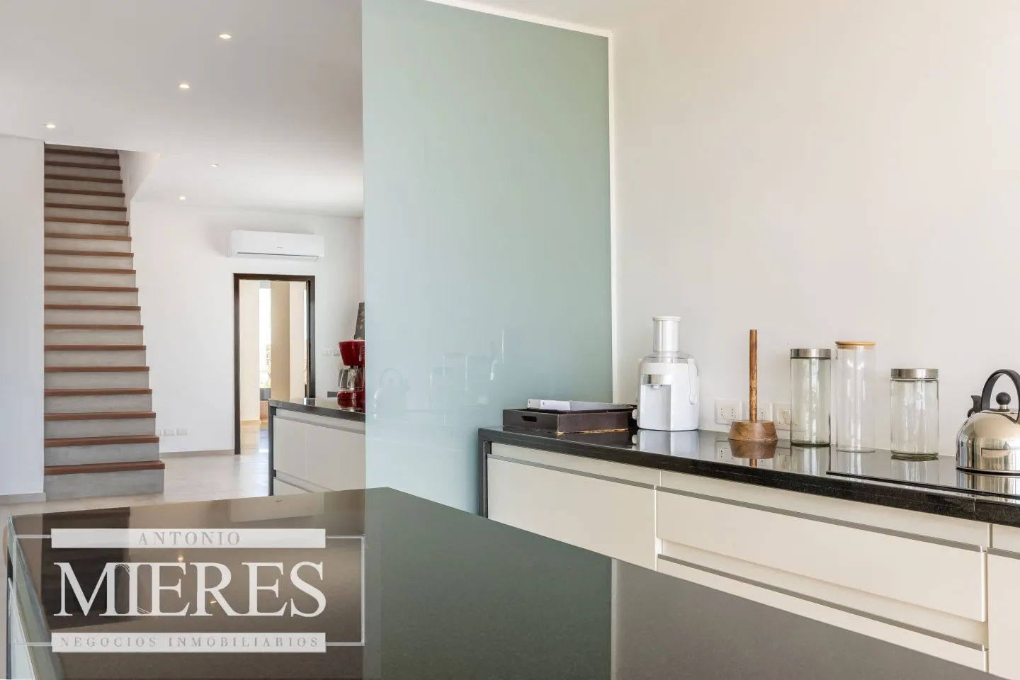 VENTA PENTHOUSE 4 DORMITORIOS LA BARRA PUNTA DEL ESTE — foto 22