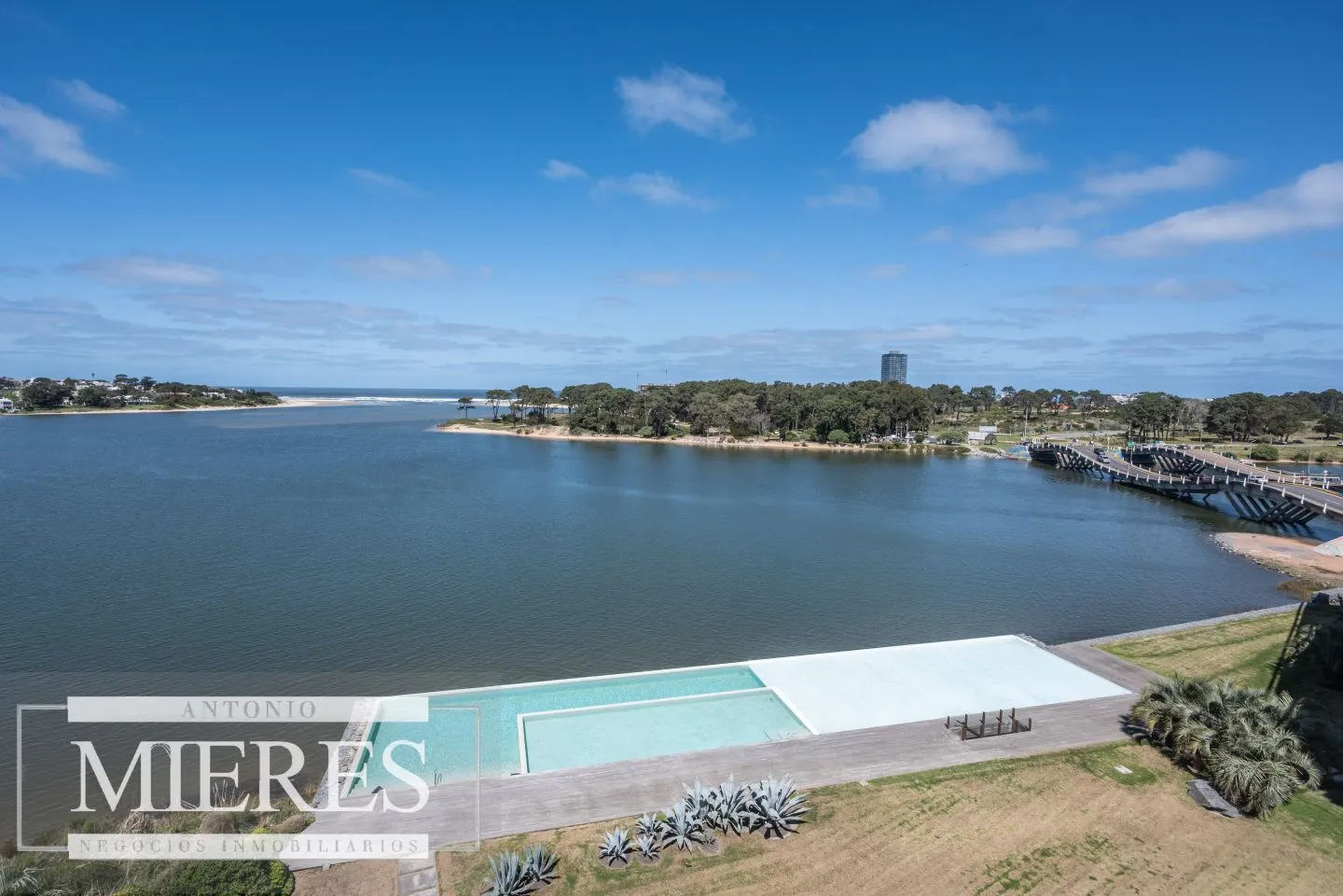 VENTA PENTHOUSE 4 DORMITORIOS LA BARRA PUNTA DEL ESTE — foto 29