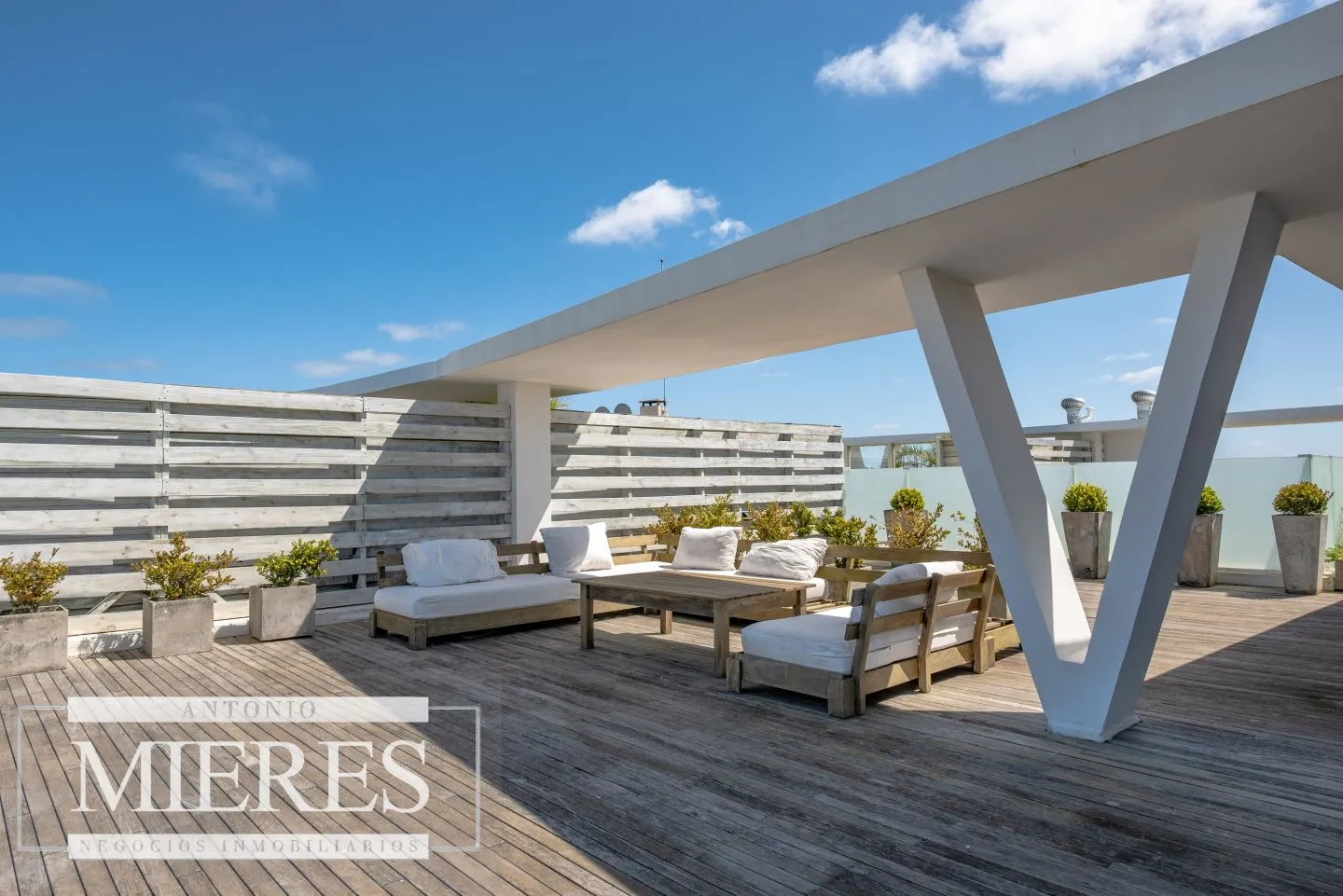 VENTA PENTHOUSE 4 DORMITORIOS LA BARRA PUNTA DEL ESTE — foto 30