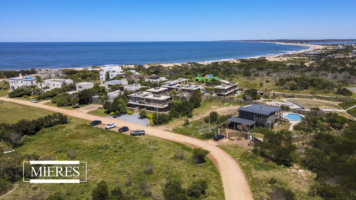 Venta exclusiva de 1 o 2 lotes en pueblo Jose Ignacio — foto 7