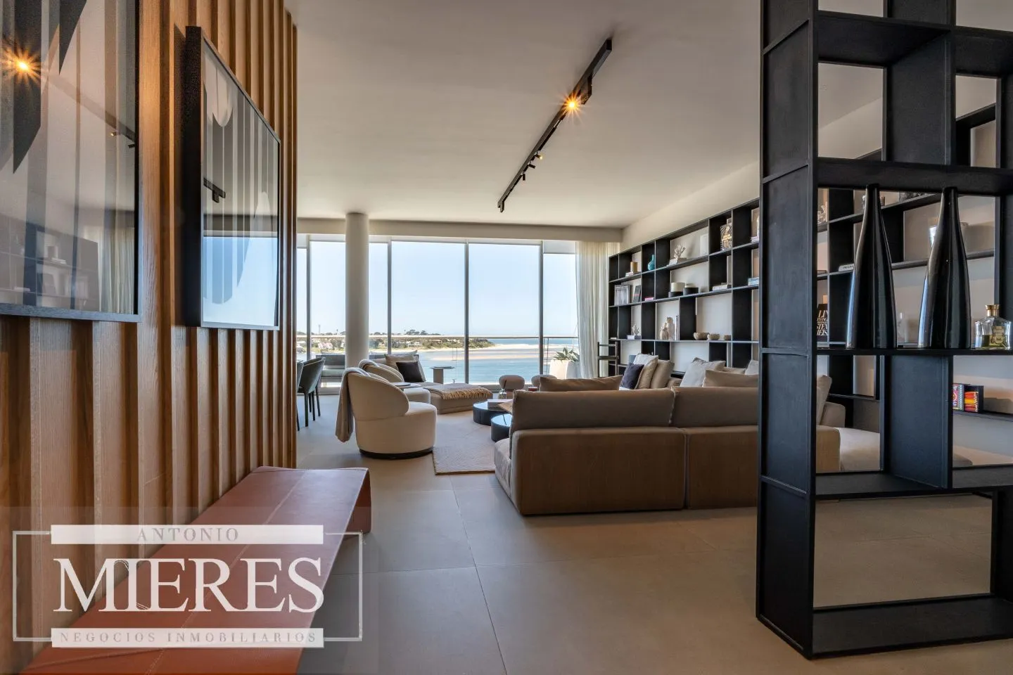 VENTA PENTHOUSE 3 DORMITORIOS DELAMAR L A BARRA — foto 6
