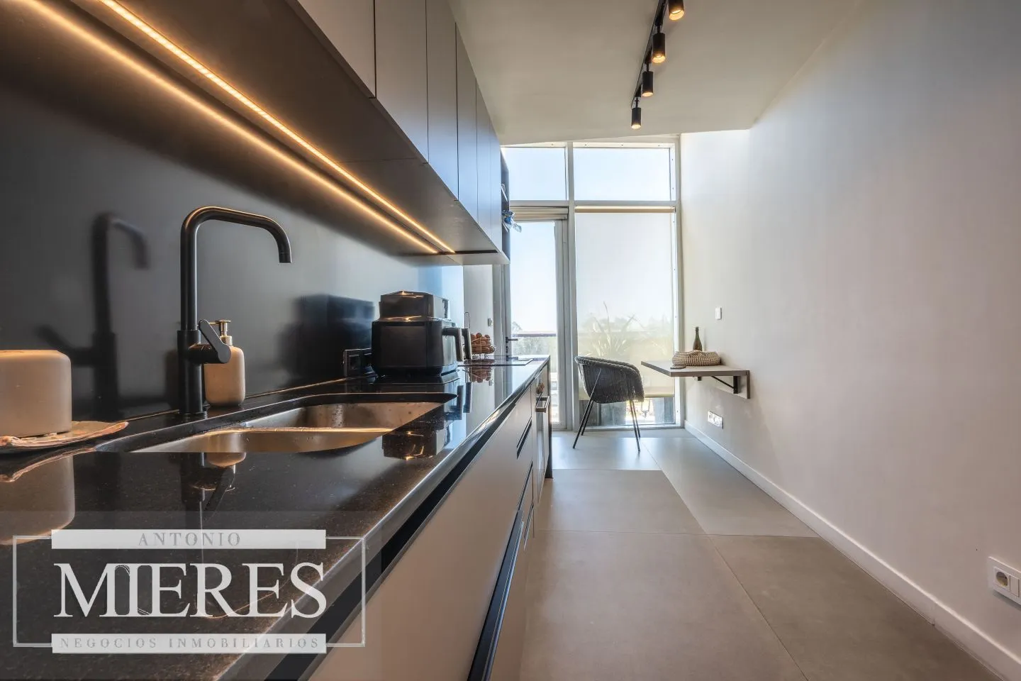 VENTA PENTHOUSE 3 DORMITORIOS DELAMAR L A BARRA — foto 21
