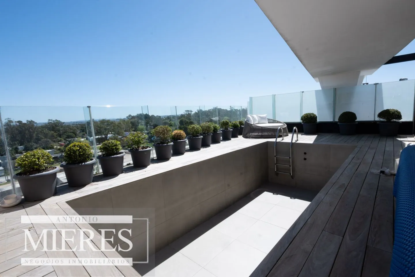 VENTA PENTHOUSE 3 DORMITORIOS DELAMAR L A BARRA — foto 23