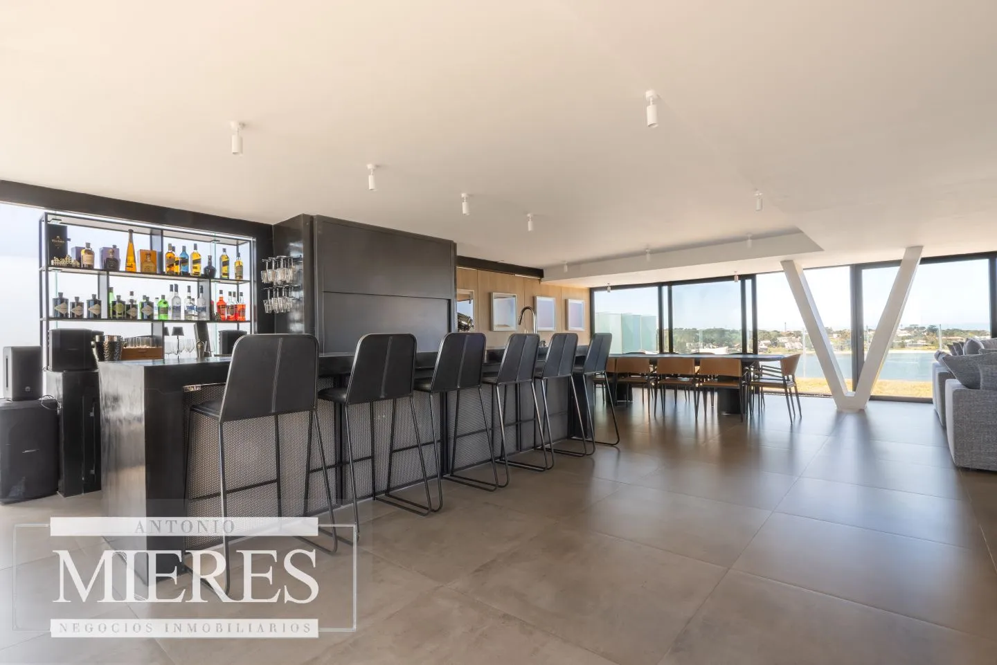 VENTA PENTHOUSE 3 DORMITORIOS DELAMAR L A BARRA — foto 27