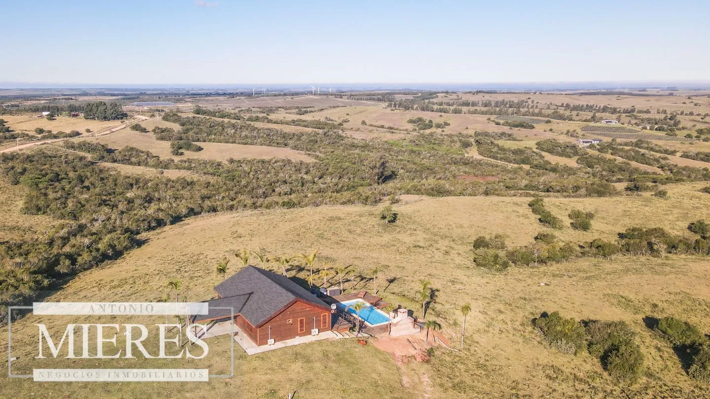 Venta de Campo en Garzón de 45 ha con casa y piscina — foto 6