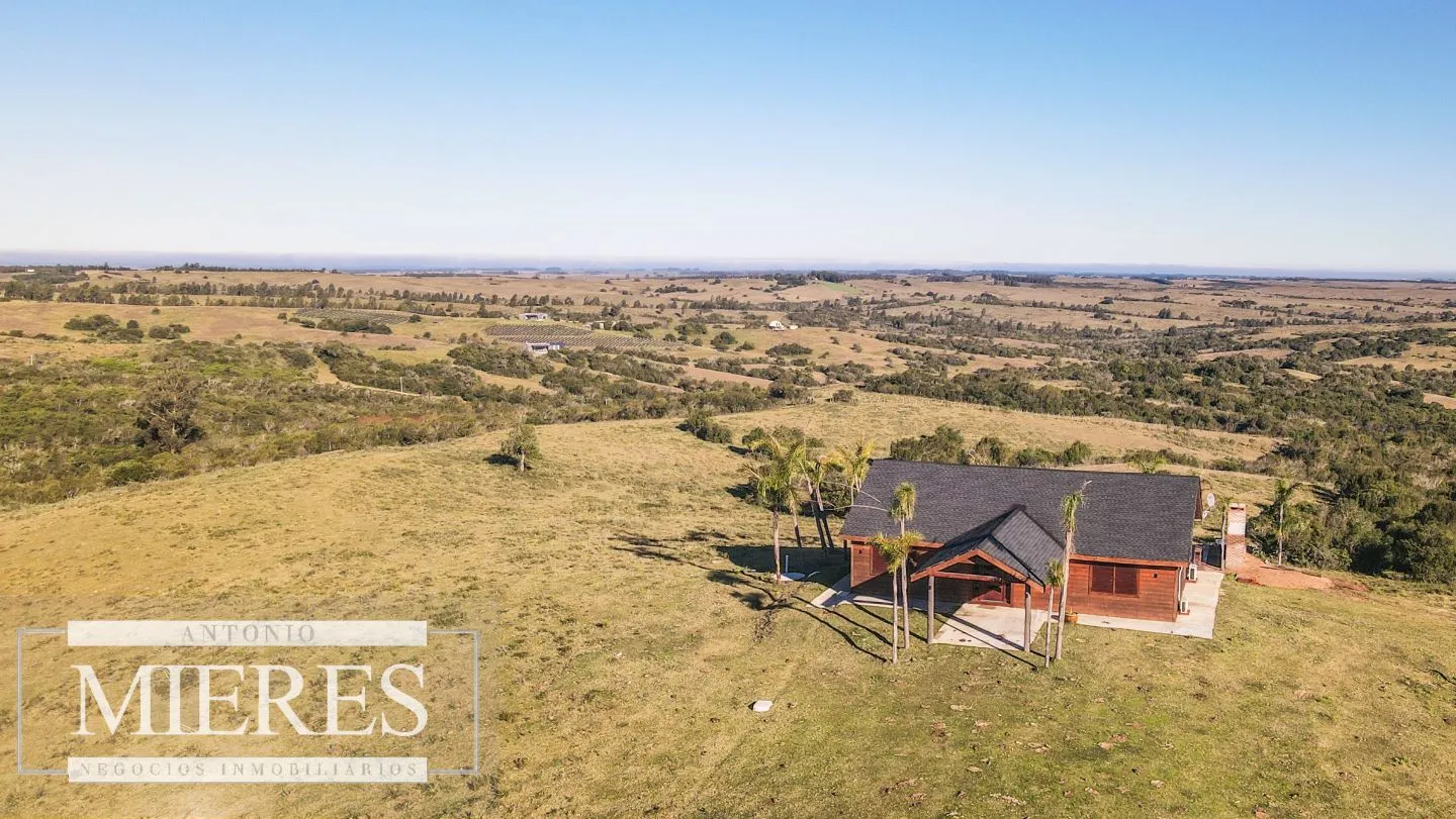 Venta de Campo en Garzón de 45 ha con casa y piscina — foto 7