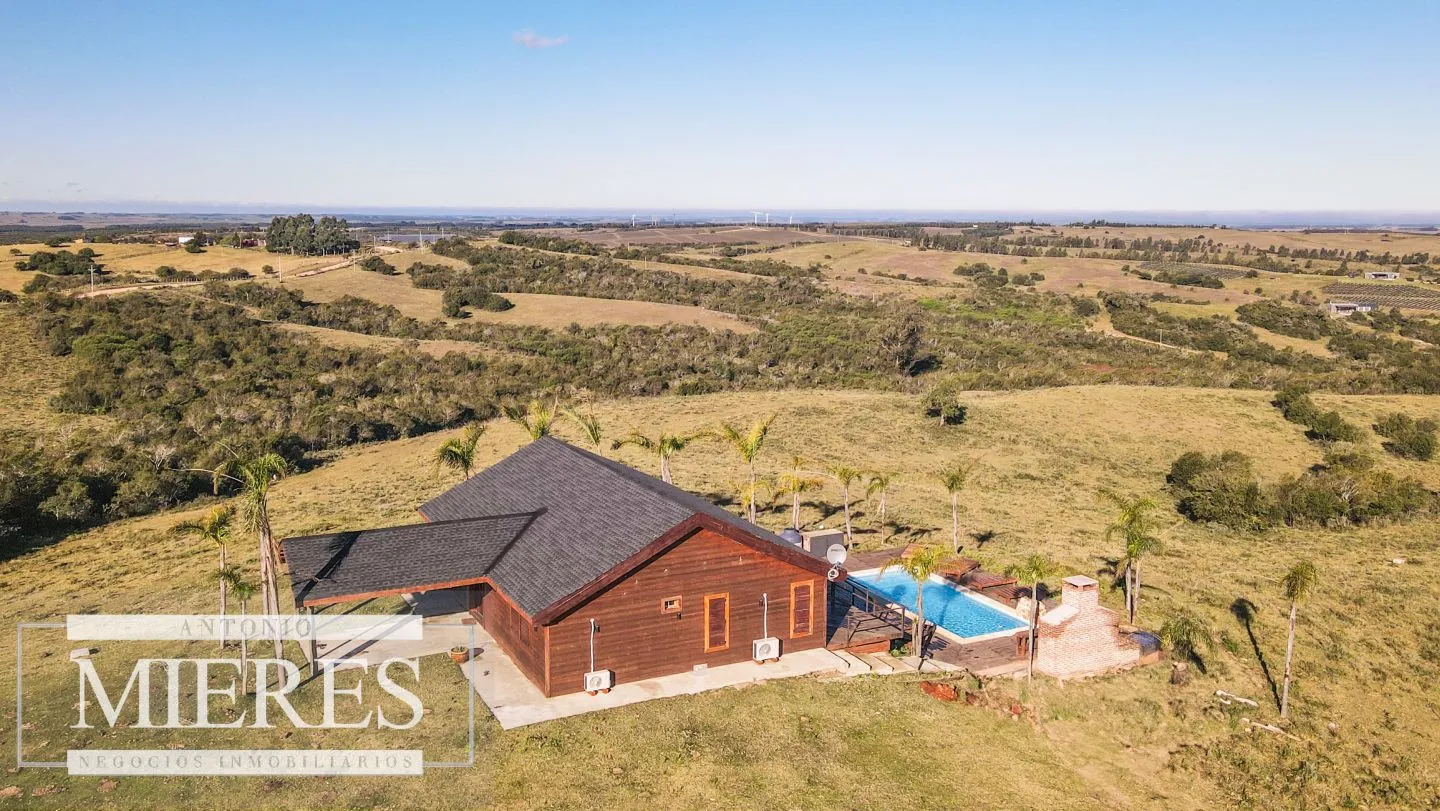 Venta de Campo en Garzón de 45 ha con casa y piscina — foto 9