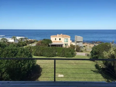 Alquiler casa de VERANO 4 dorm  Jose Ignacio Vista al mar!