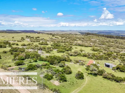 Campo en venta de 153 ha en Villa Serrana