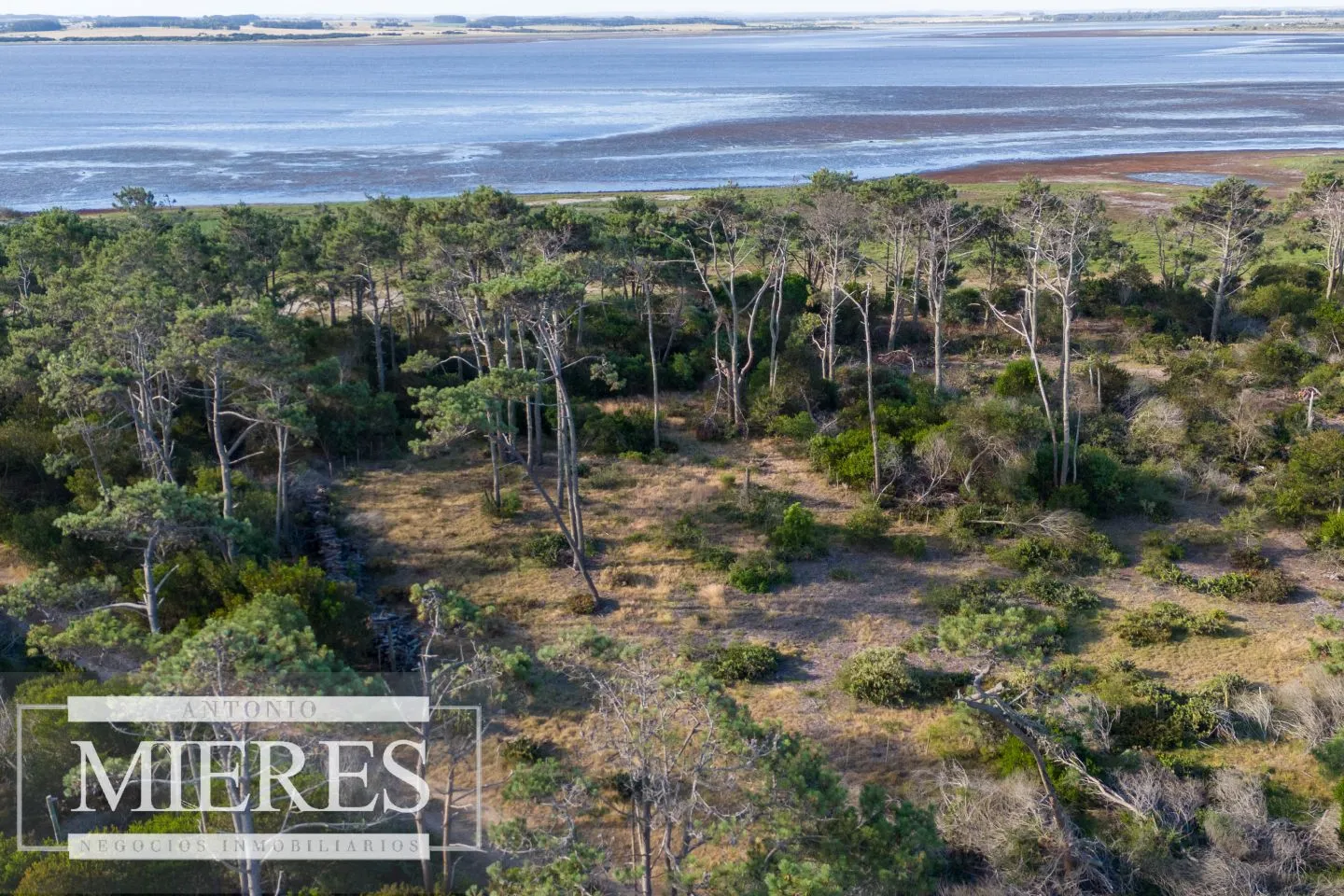 Venta de lote en El Caracol entre laguna y mar — foto 22