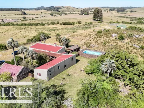 Chacra / Campo 53 ha en Lavalleja