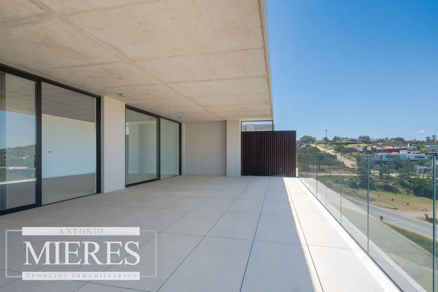 VENTA PENTHOUSE 4 DORMITORIOS MANANTIALES — foto 4