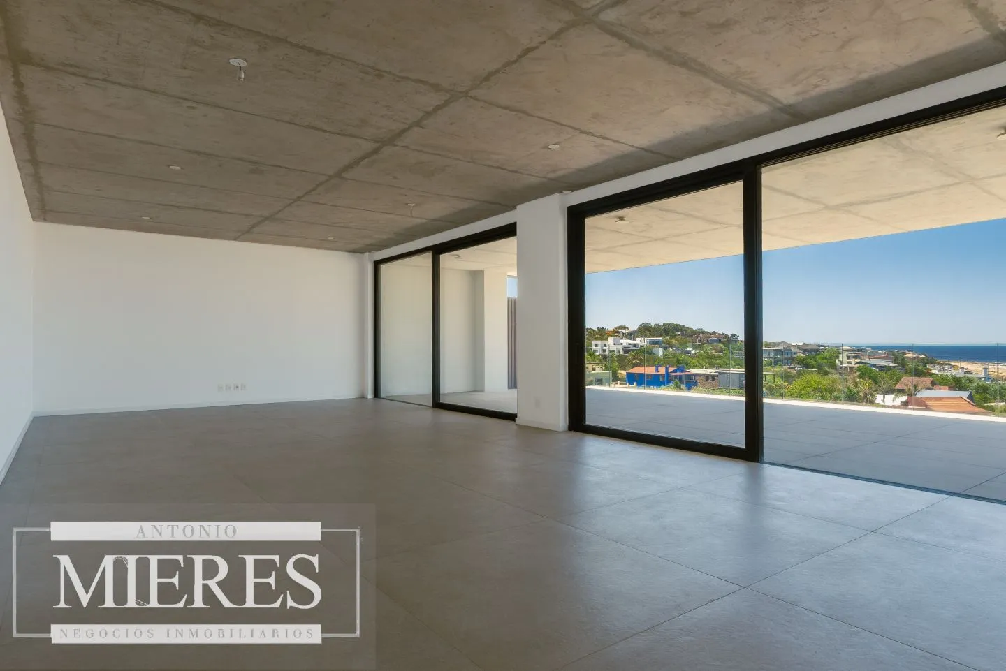 VENTA PENTHOUSE 4 DORMITORIOS MANANTIALES — foto 5