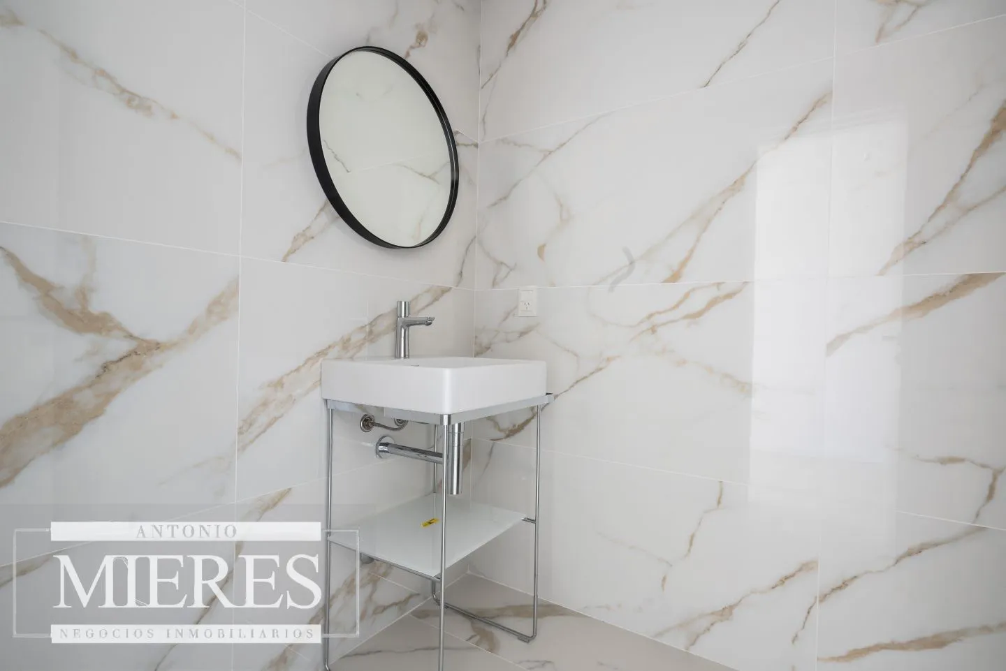 VENTA PENTHOUSE 4 DORMITORIOS MANANTIALES — foto 7