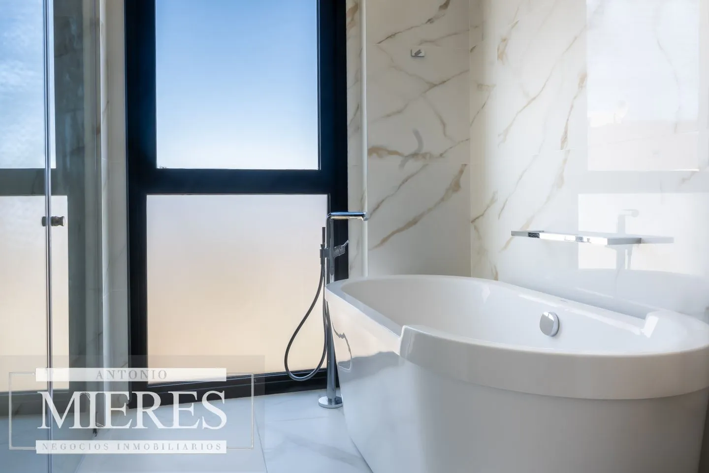 VENTA PENTHOUSE 4 DORMITORIOS MANANTIALES — foto 18