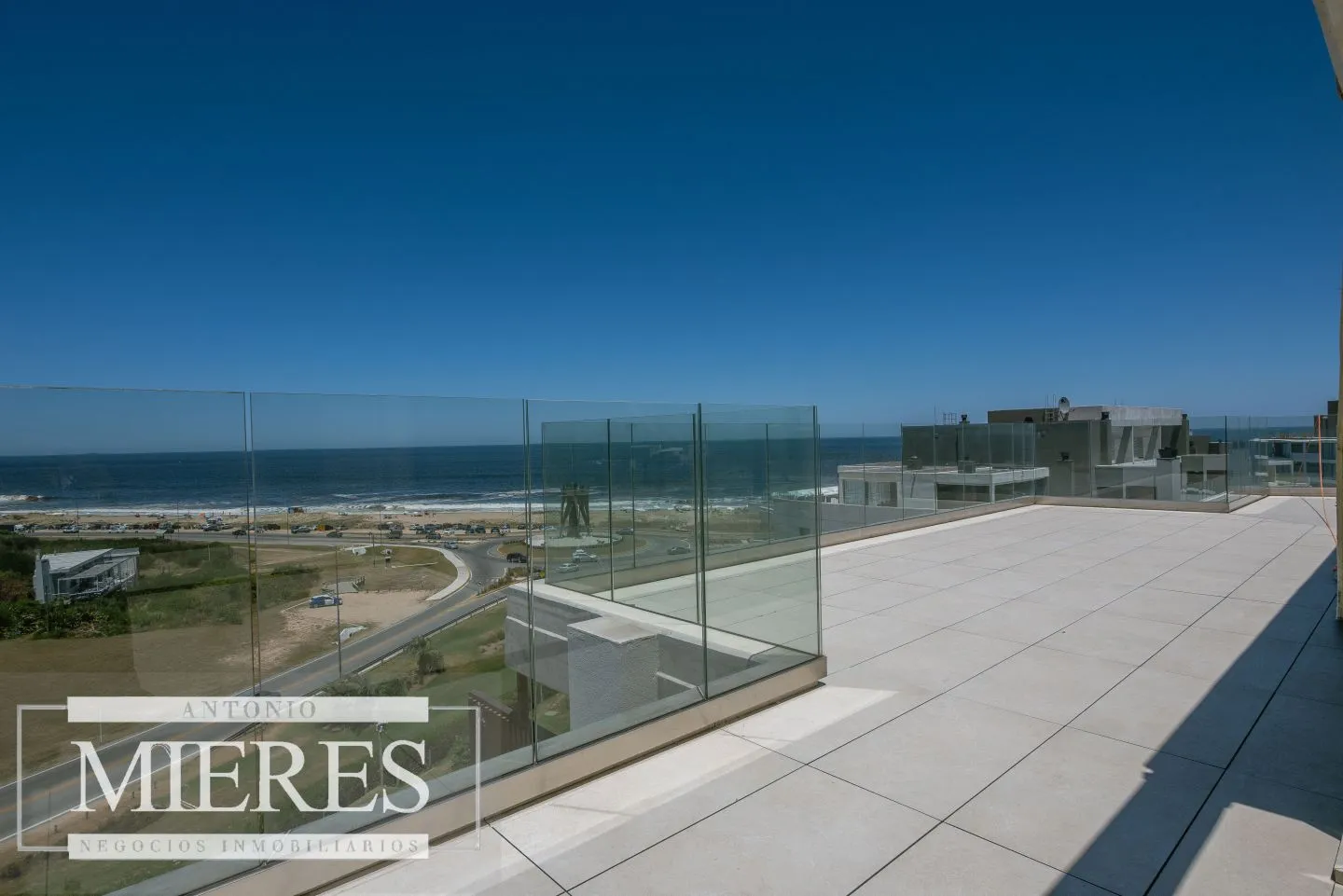VENTA PENTHOUSE 4 DORMITORIOS MANANTIALES — foto 27