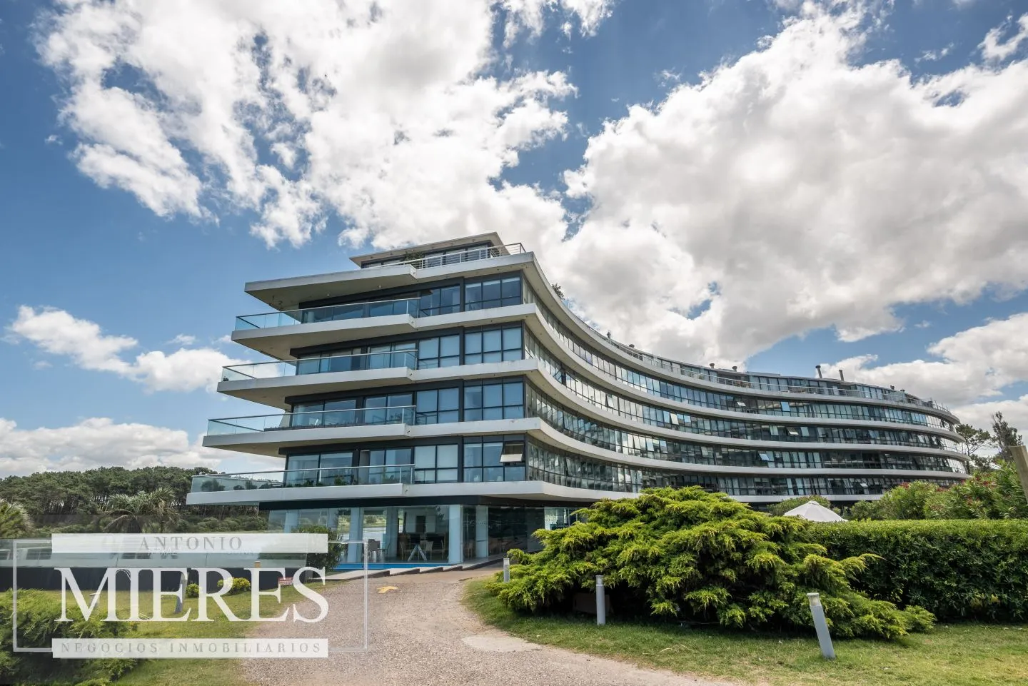Venta apartamento 1 dormitorio - Playa Mansa — foto 1