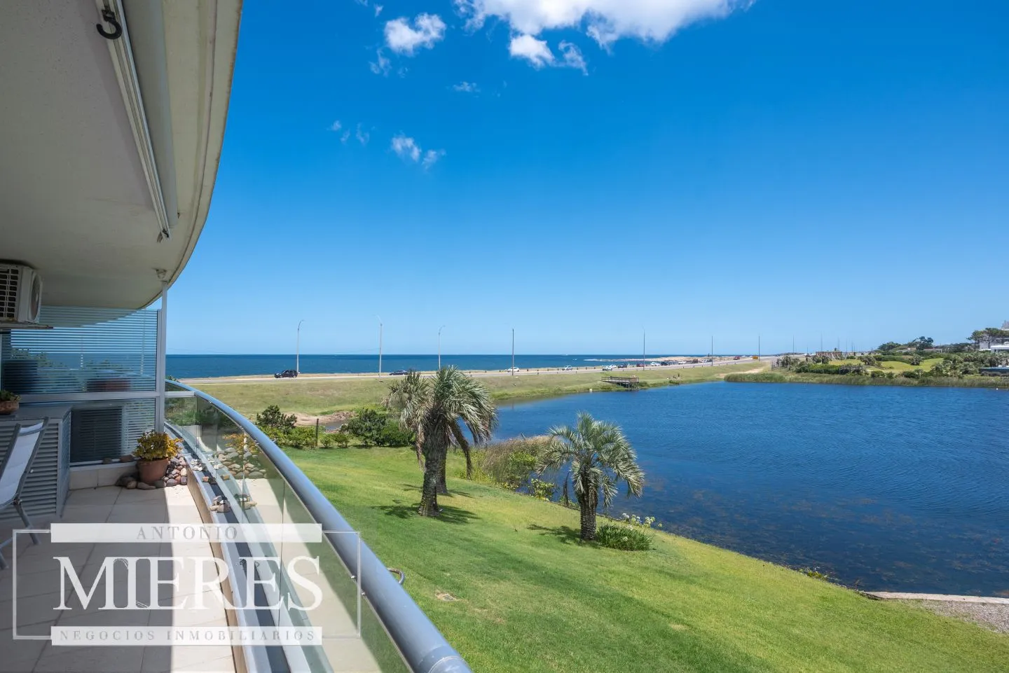 Venta apartamento 1 dormitorio - Playa Mansa — foto 3