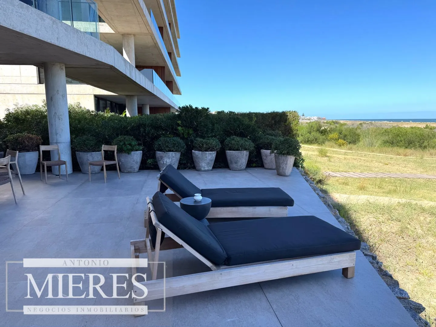 VENTA DEPTO 3 SUITES SOBRE EL MAR MANANTIALES — foto 3