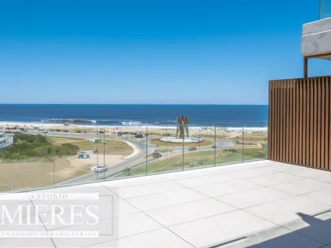 Venta penthouse cuatro suites en Manantiales