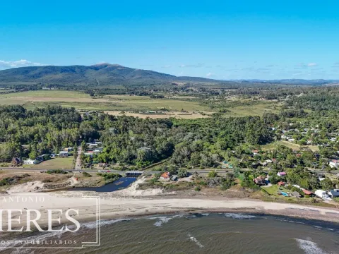 Chacra de 10 ha en venta balneario Las Flores, Maldonado Uruguay.