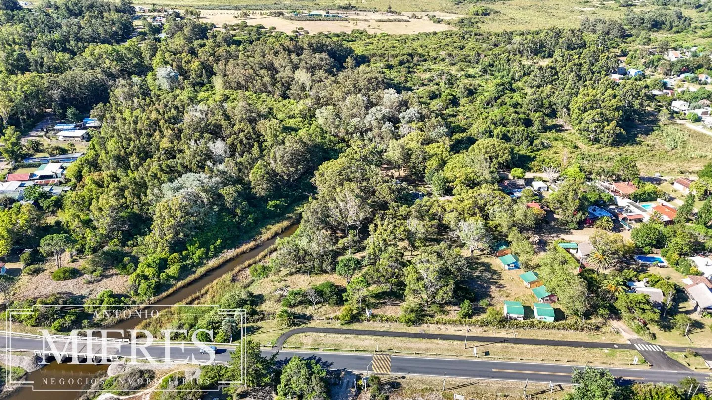 Chacra de 10 ha en venta balneario Las Flores, Maldonado Uruguay. — foto 3