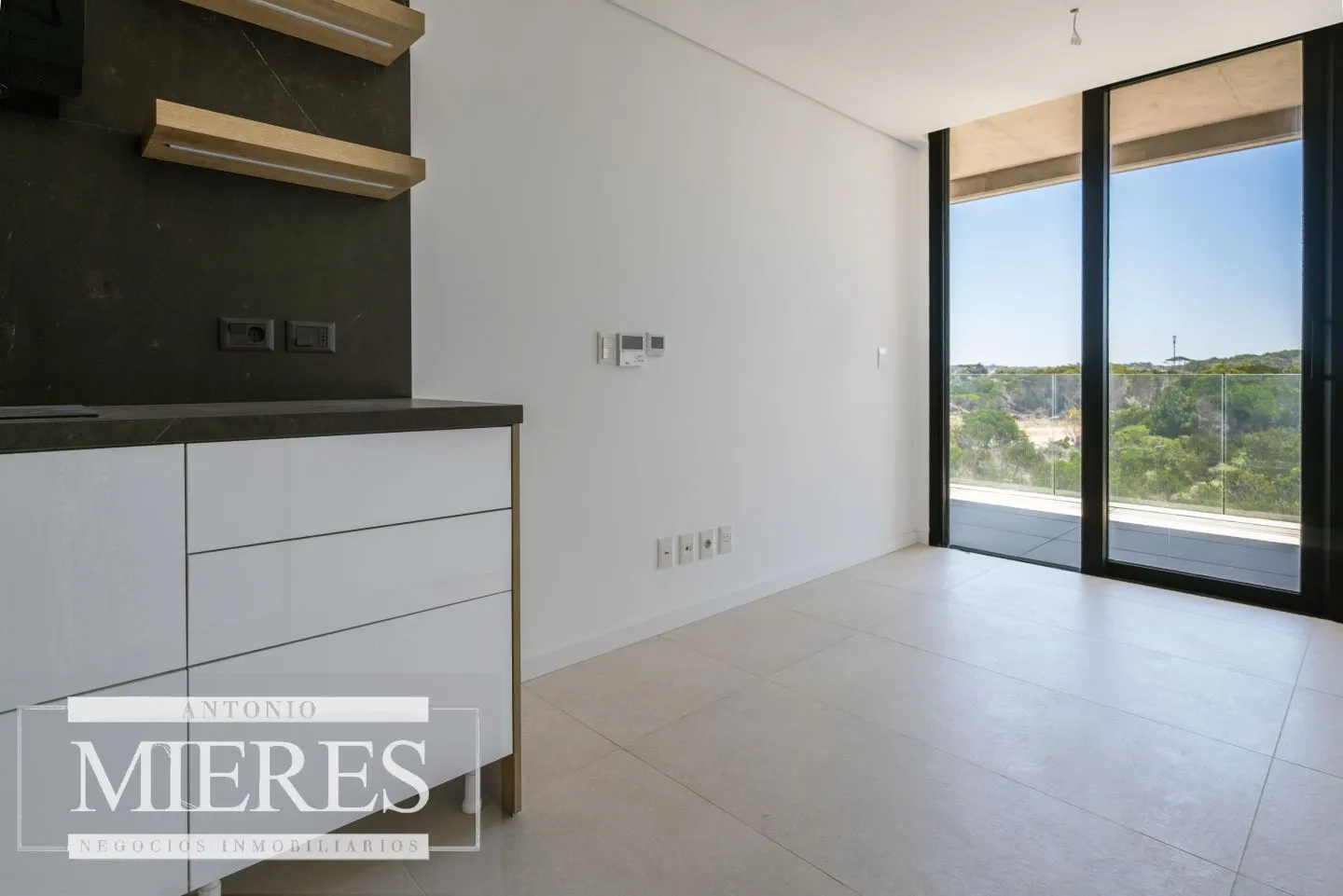 Venta penthouse cuatro suites en Manantiales — foto 18