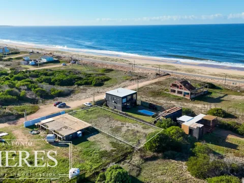 Venta de lote 570m2 en Santa Mónica a 100mts del mar