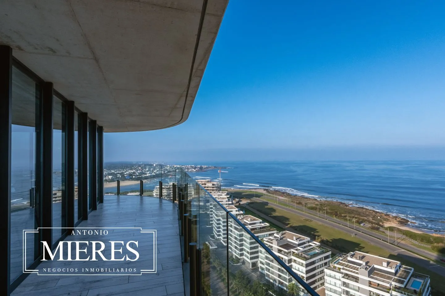 Venta apartamento 3 dormitorios- Torre Surfside — foto 3