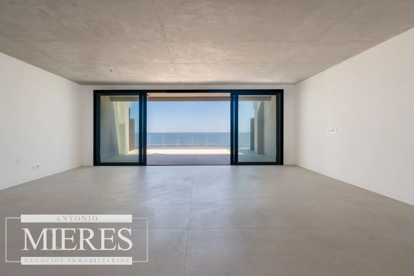 VENTA PENTHOUSE 4 DORMITORIOS MANANTIALES — foto 4