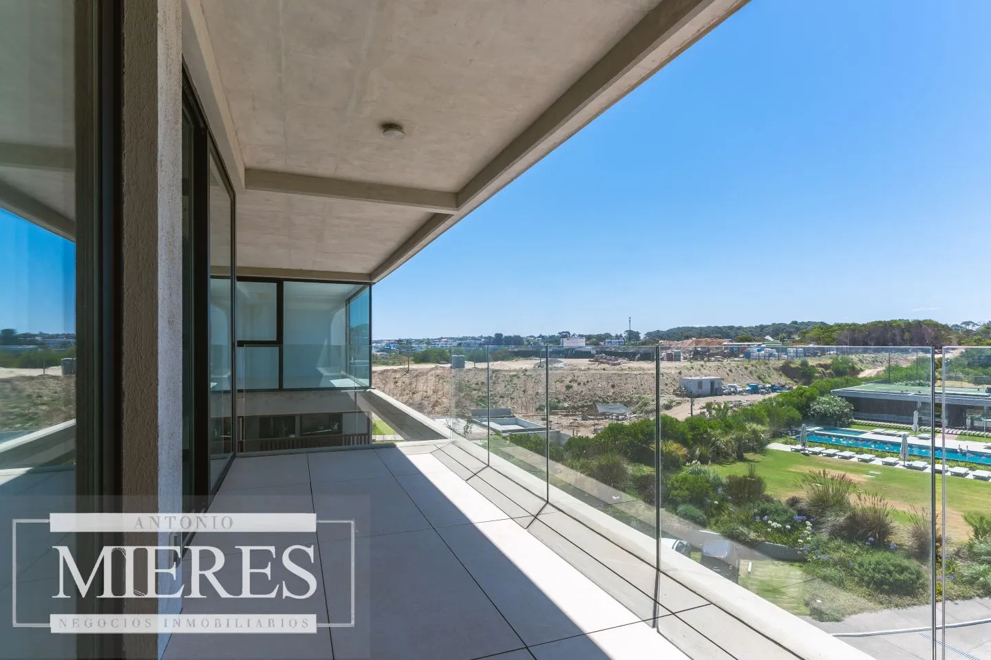 VENTA PENTHOUSE 4 DORMITORIOS MANANTIALES — foto 11