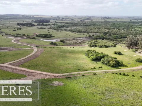 Chacra / Campo 3 ha en Laguna José Ignacio — foto 2
