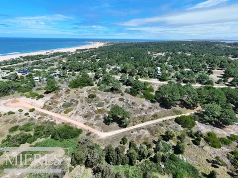 LOTE  EN VENTA ARENAS DE JOSE IGNACIO — foto 5
