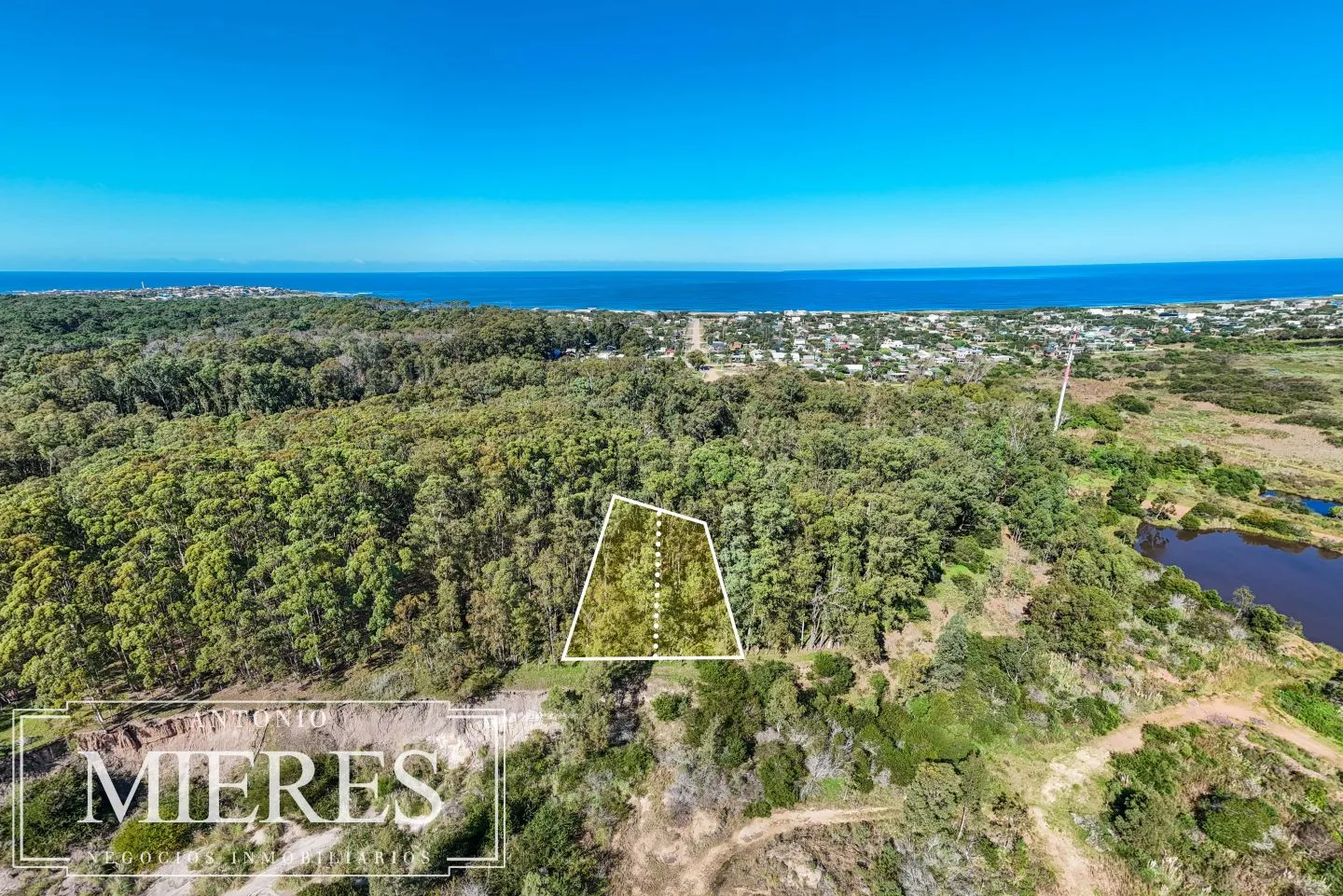 Venta lote 1161m2 en La Juanita c/ vista laguna y Medellin del faro — foto 1