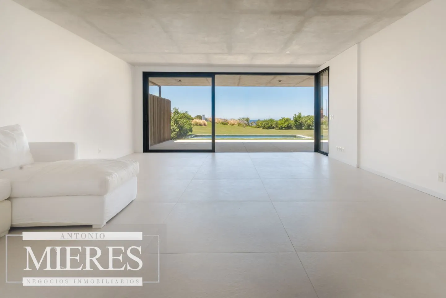 VENTA DEPARTAMENTO 4 DORMITORIOS EN MANANTIALES CON PISCINA — foto 5