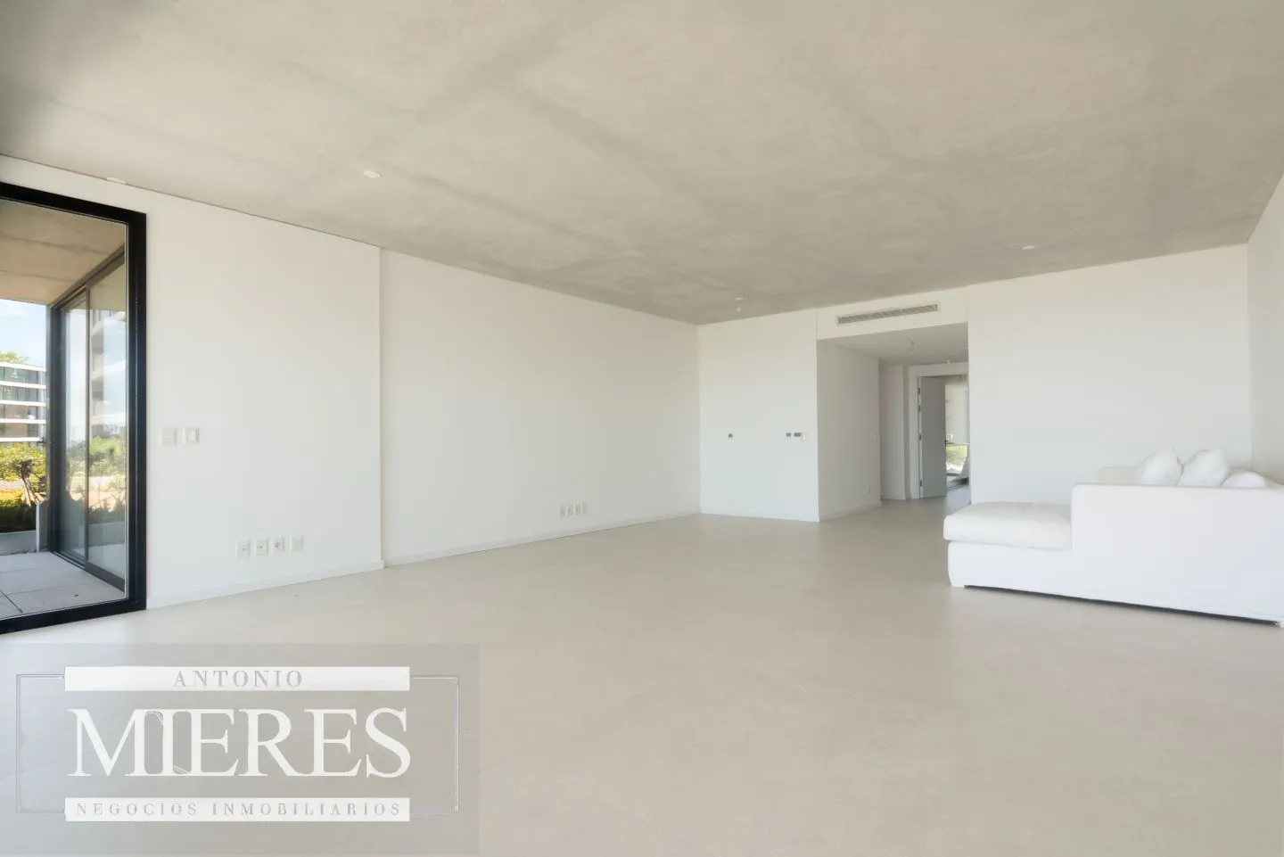 VENTA DEPARTAMENTO 4 DORMITORIOS EN MANANTIALES CON PISCINA — foto 6