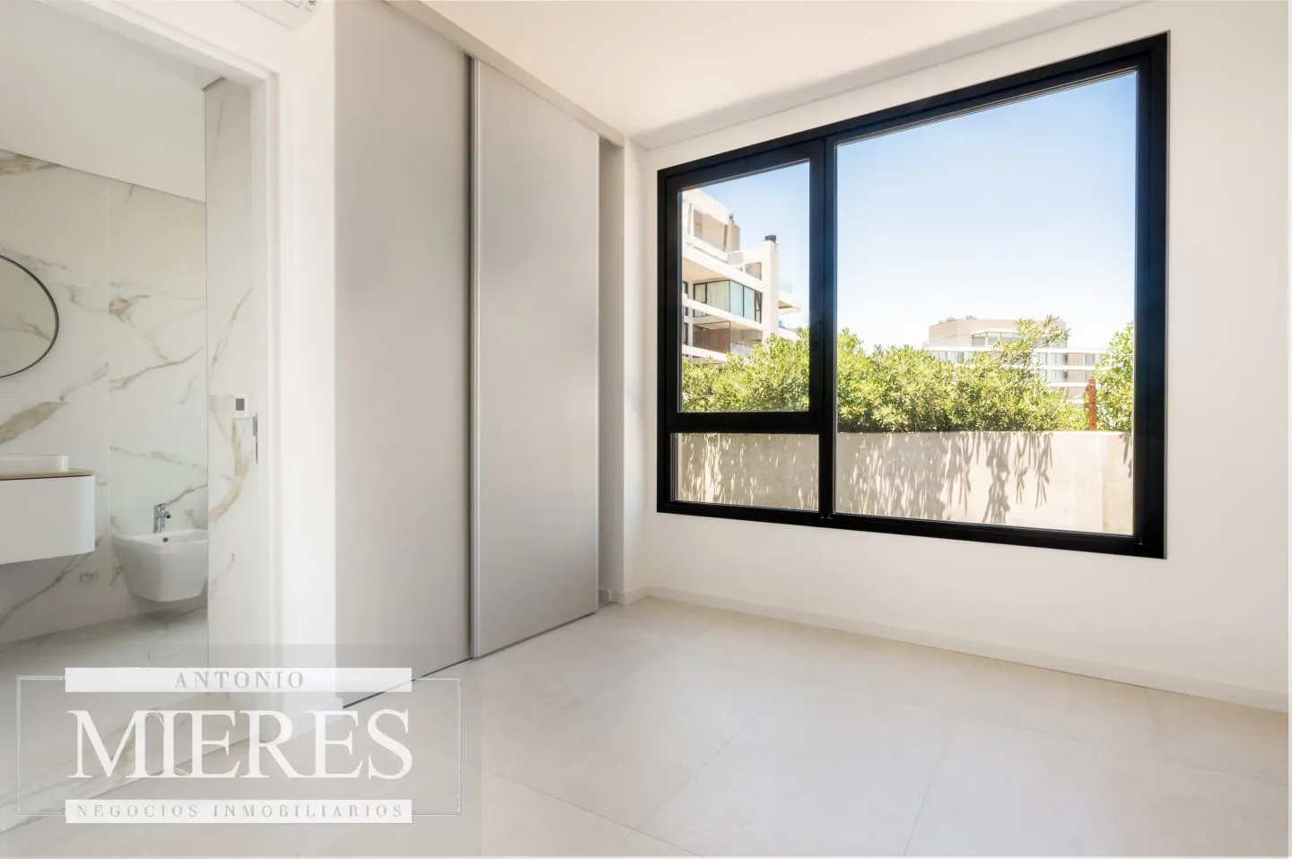 VENTA DEPARTAMENTO 4 DORMITORIOS EN MANANTIALES CON PISCINA — foto 10