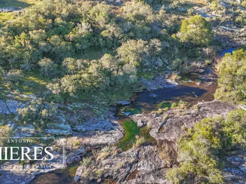 Chacra de 29ha  con casa  y arroyo en Maldonado