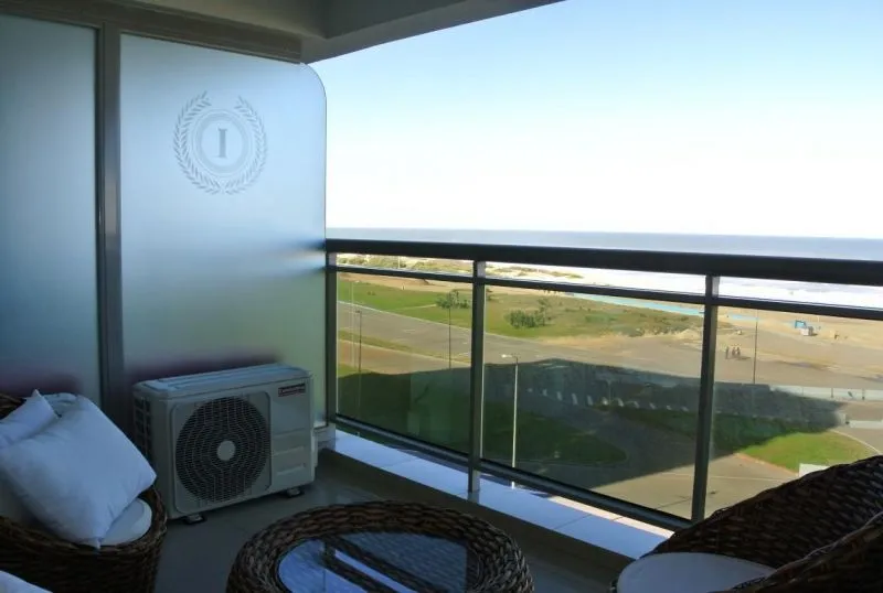 Alquiler apartamento 3 dormitorios - Playa Brava — foto 2